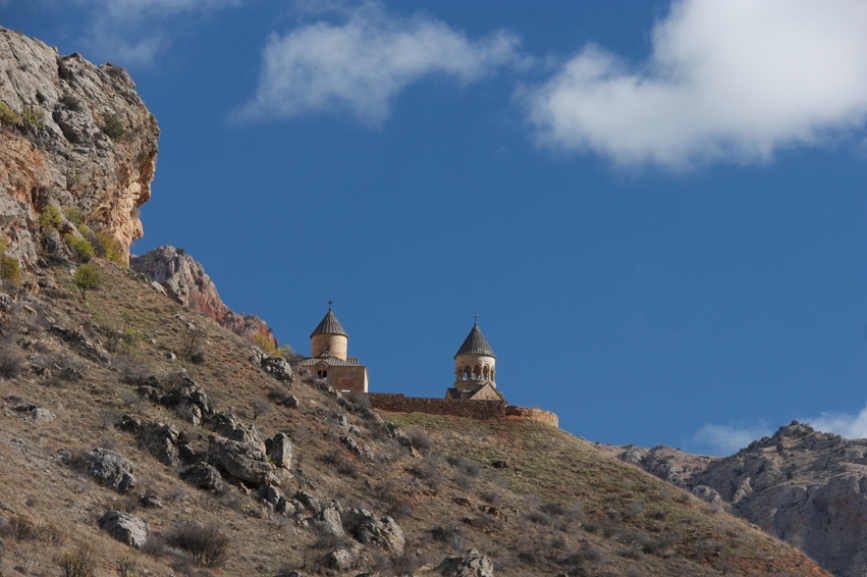 No Armenia posts without showing a monastery or church. They're always located on the most magical places, high in the mountains with beautiful views of the surrounding area. Here you see 13th-century Noravank with its two-storey church that has a narrow stone-made staircase at the facade. When you want to go downstairs you feel like a monkey using hand and feet #Armenia